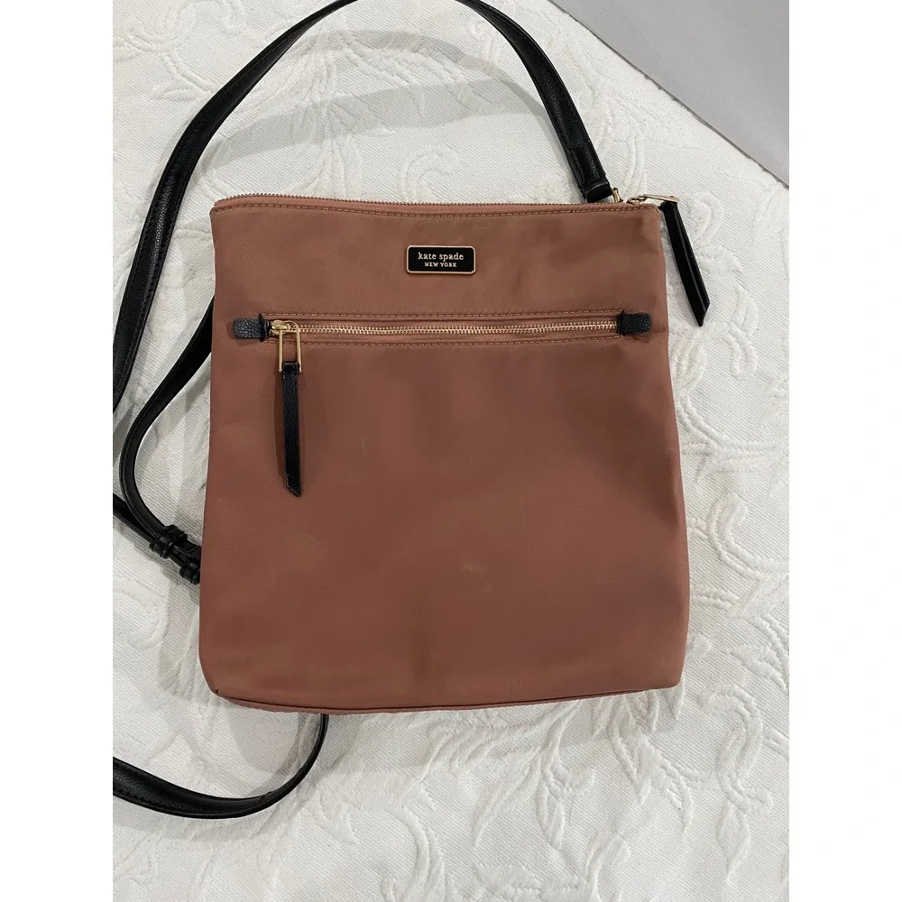 Kate Spade‎ Nylon Crossbody Bag Blush Pink Zip Close Casual Lightweight Purse